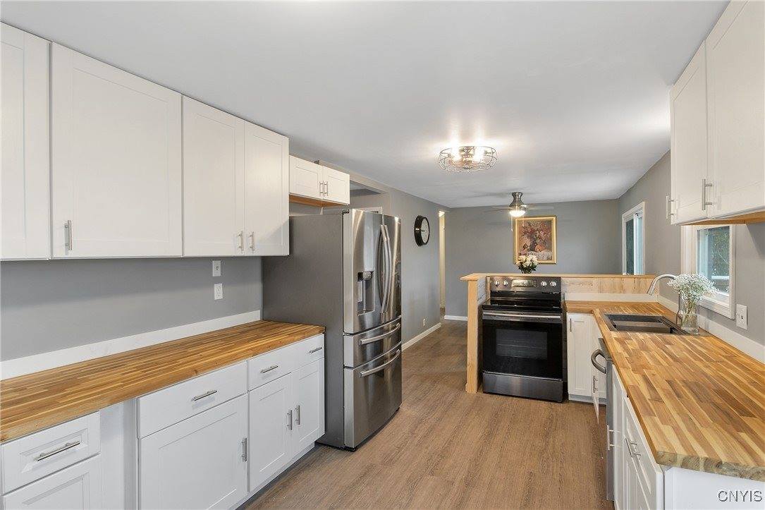 201 Orchard Drive West, Salina, NY 13212