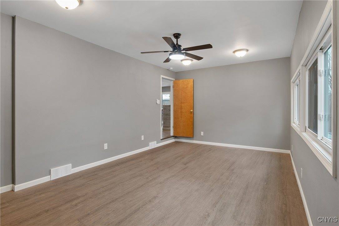 201 Orchard Drive West, Salina, NY 13212