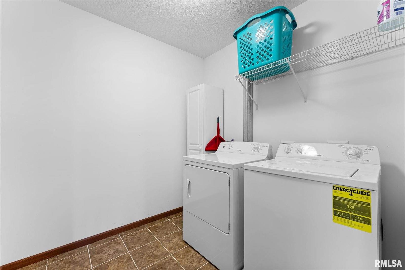 3705 West 46TH Street, Davenport, IA 52806