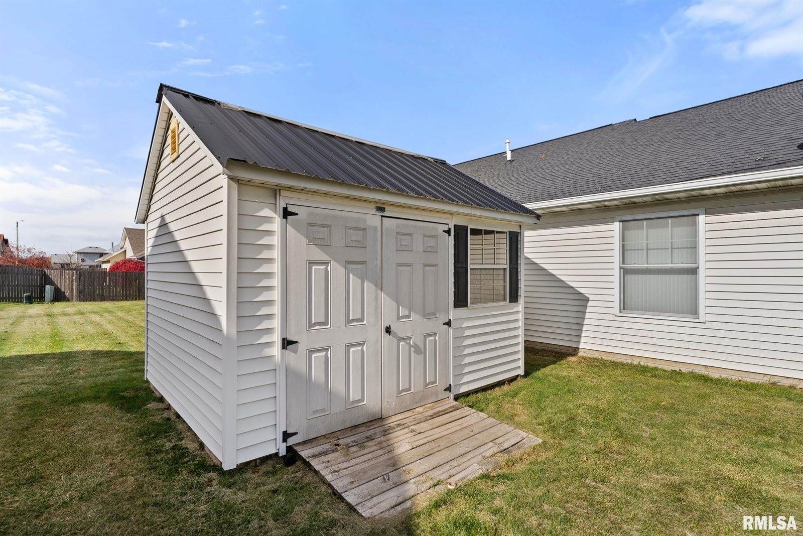 3705 West 46TH Street, Davenport, IA 52806