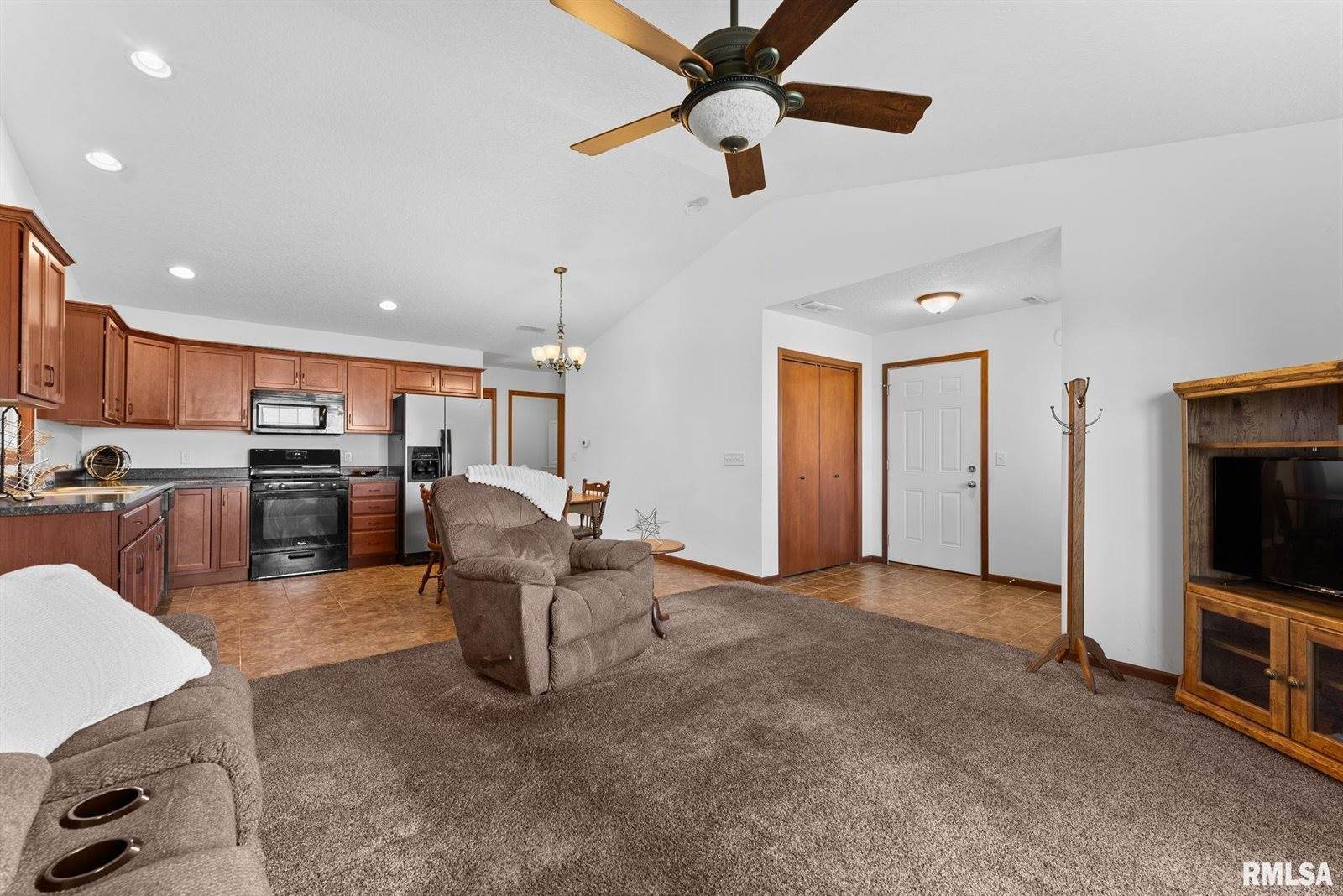 3705 West 46TH Street, Davenport, IA 52806