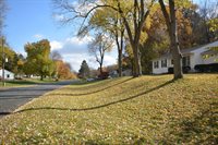 2431 Hillsdale Avenue, Kalamazoo, MI 49006