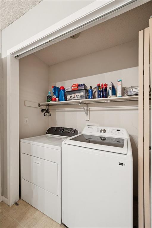 10633 East 46TH Terrace, Kansas City, MO 64133