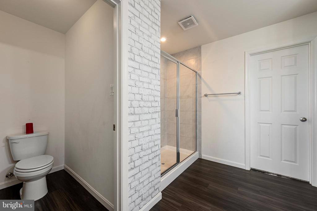 409 Warrenfeltz, Strasburg, VA 22657