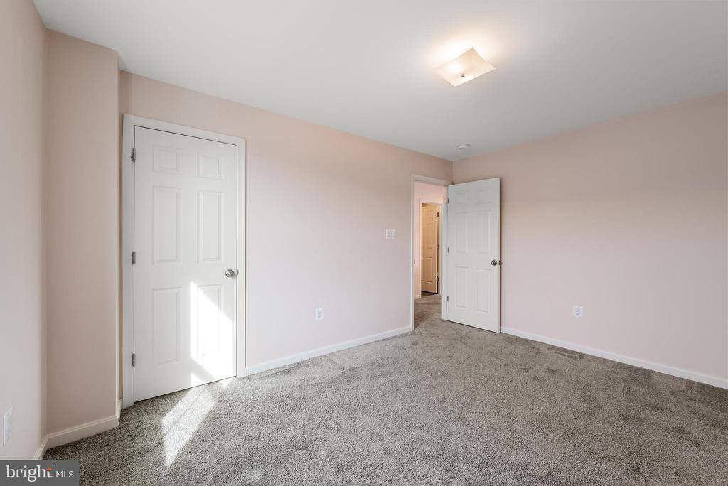 409 Warrenfeltz, Strasburg, VA 22657