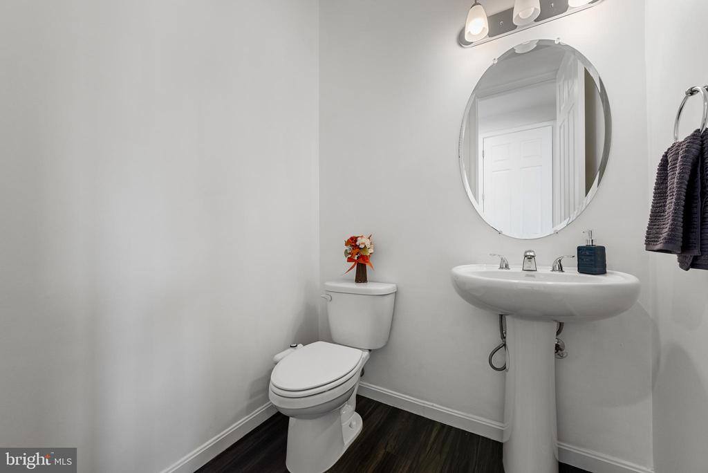 409 Warrenfeltz, Strasburg, VA 22657