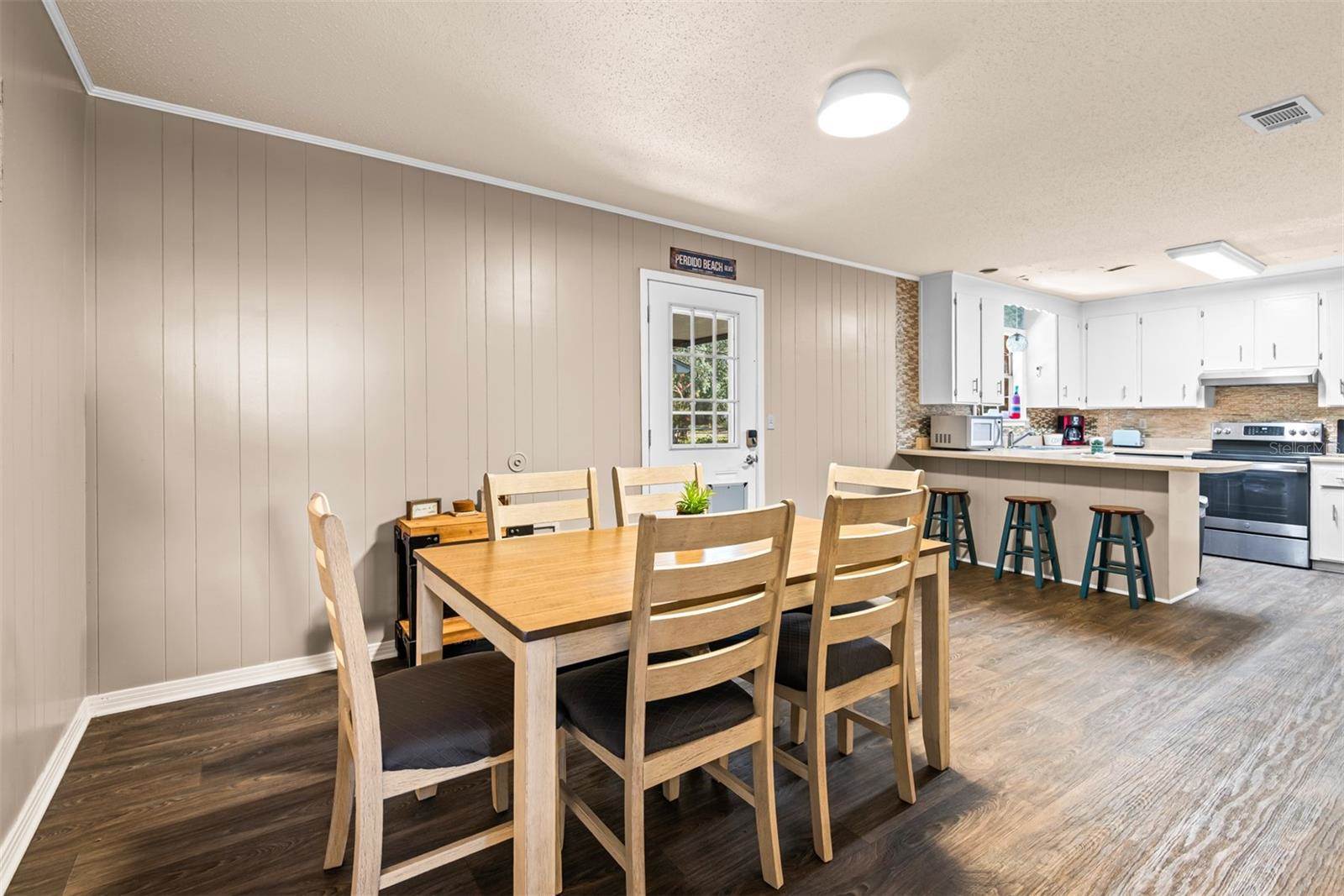 1040 Jocelin Road, Pensacola, FL 32506