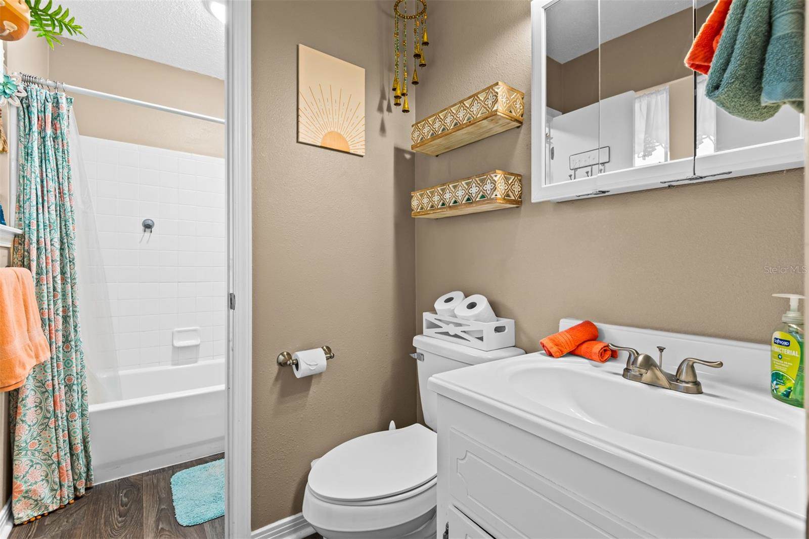 1040 Jocelin Road, Pensacola, FL 32506