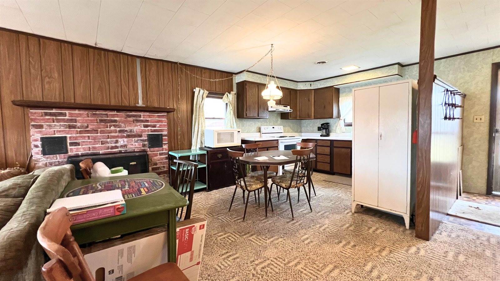 14306 Wildwood Road, Evart, MI 49631