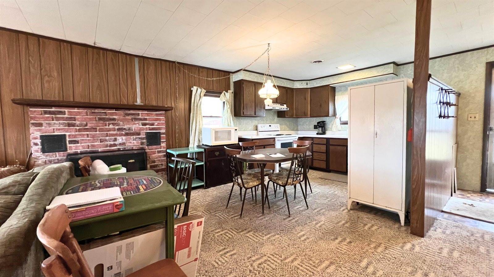 14306 Wildwood Road, Evart, MI 49631