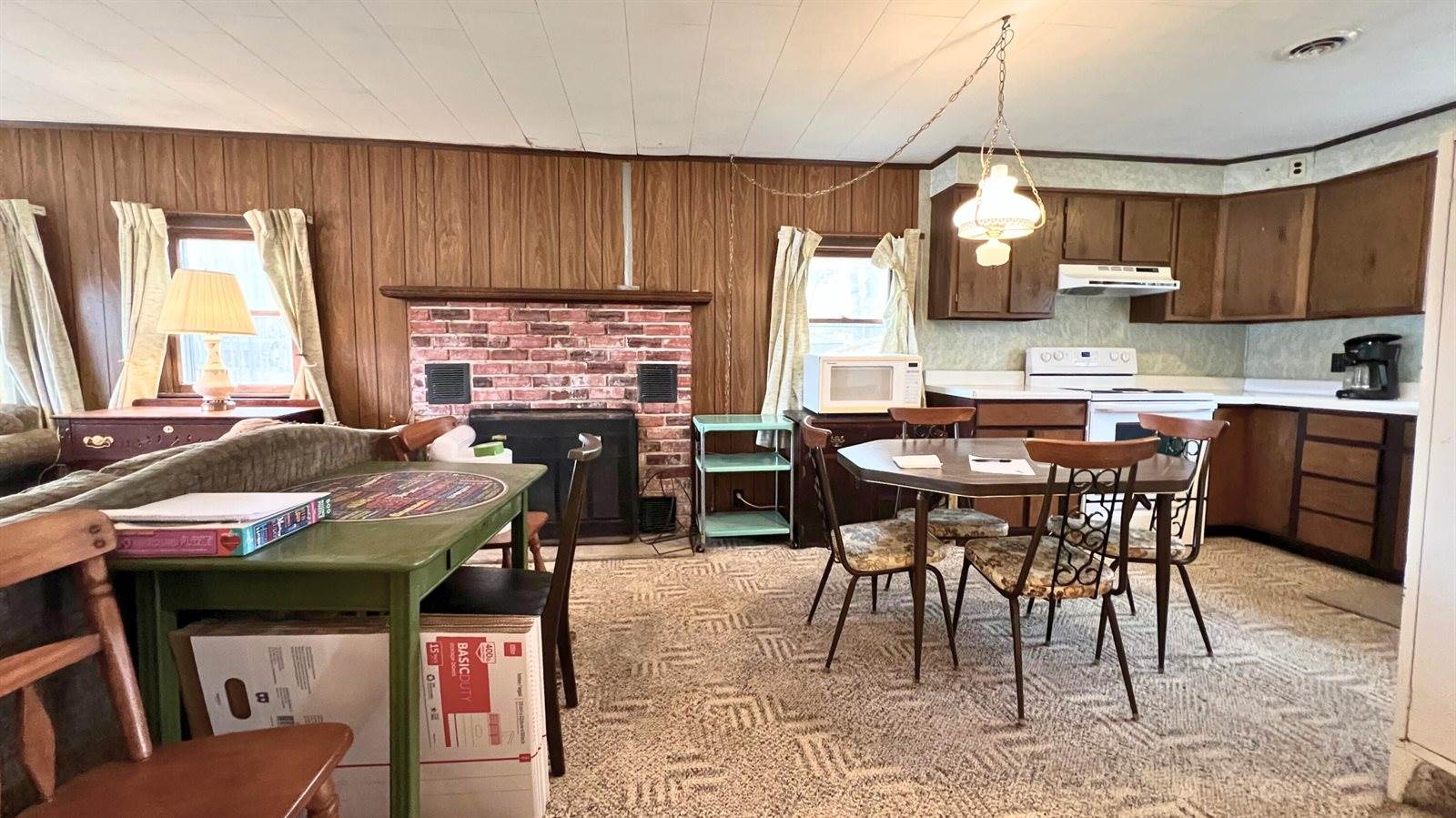 14306 Wildwood Road, Evart, MI 49631