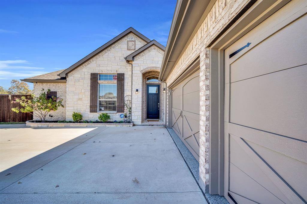 5642 Ranger Drive, Midlothian, TX 76065