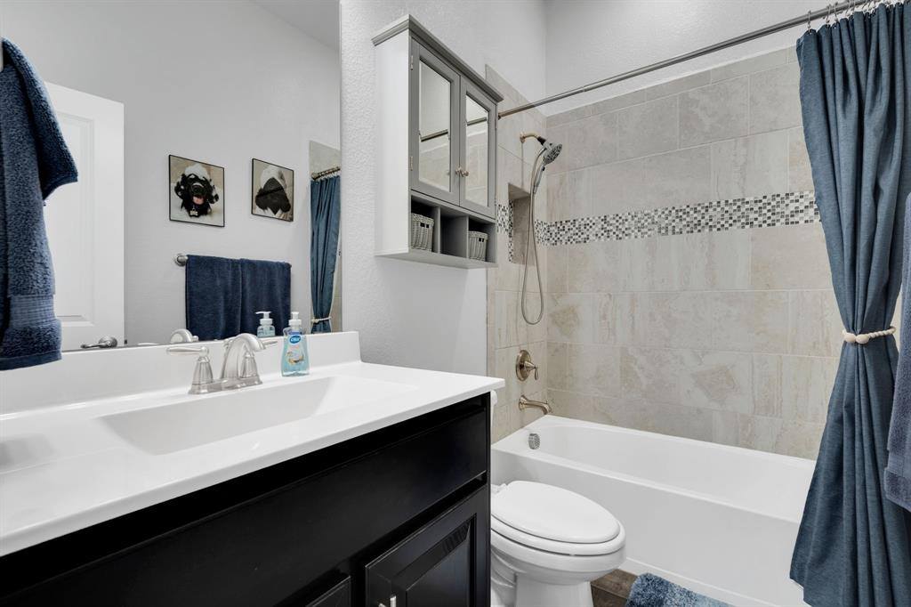 5642 Ranger Drive, Midlothian, TX 76065