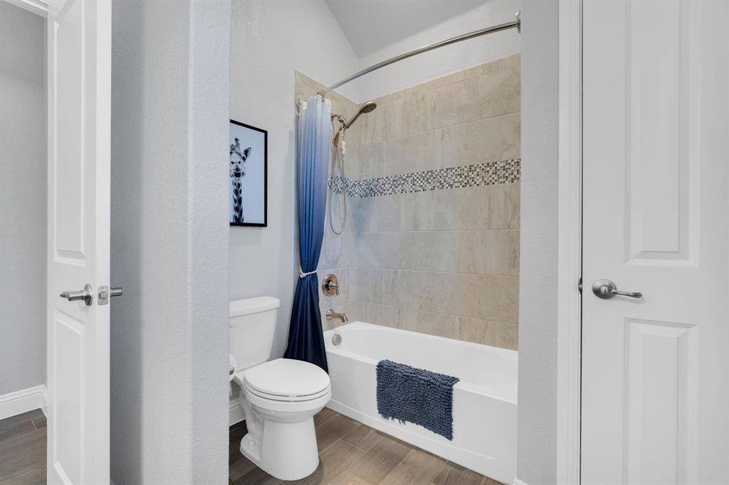 5642 Ranger Drive, Midlothian, TX 76065