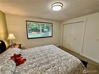 3018 Riverlea Drive SE, Olympia, WA 98501