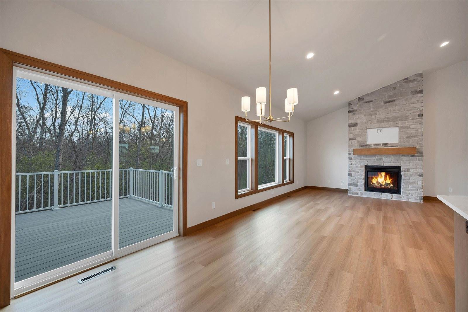 2578 North Stellita Circle, De Pere, WI 54115