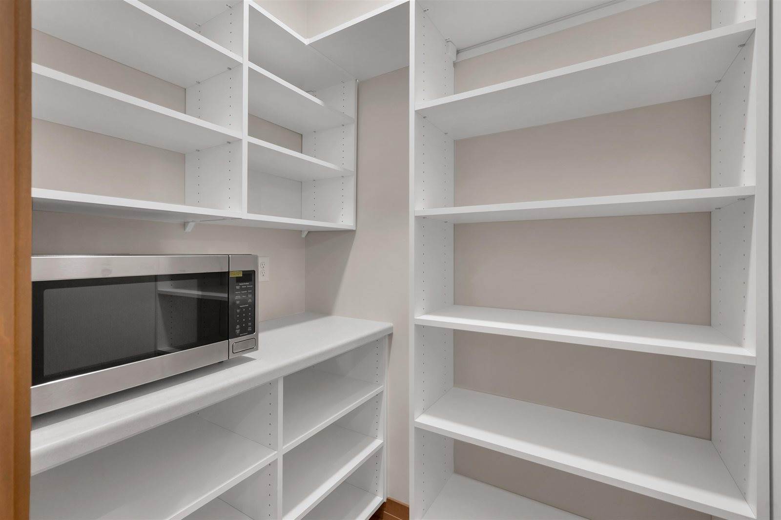 2578 North Stellita Circle, De Pere, WI 54115