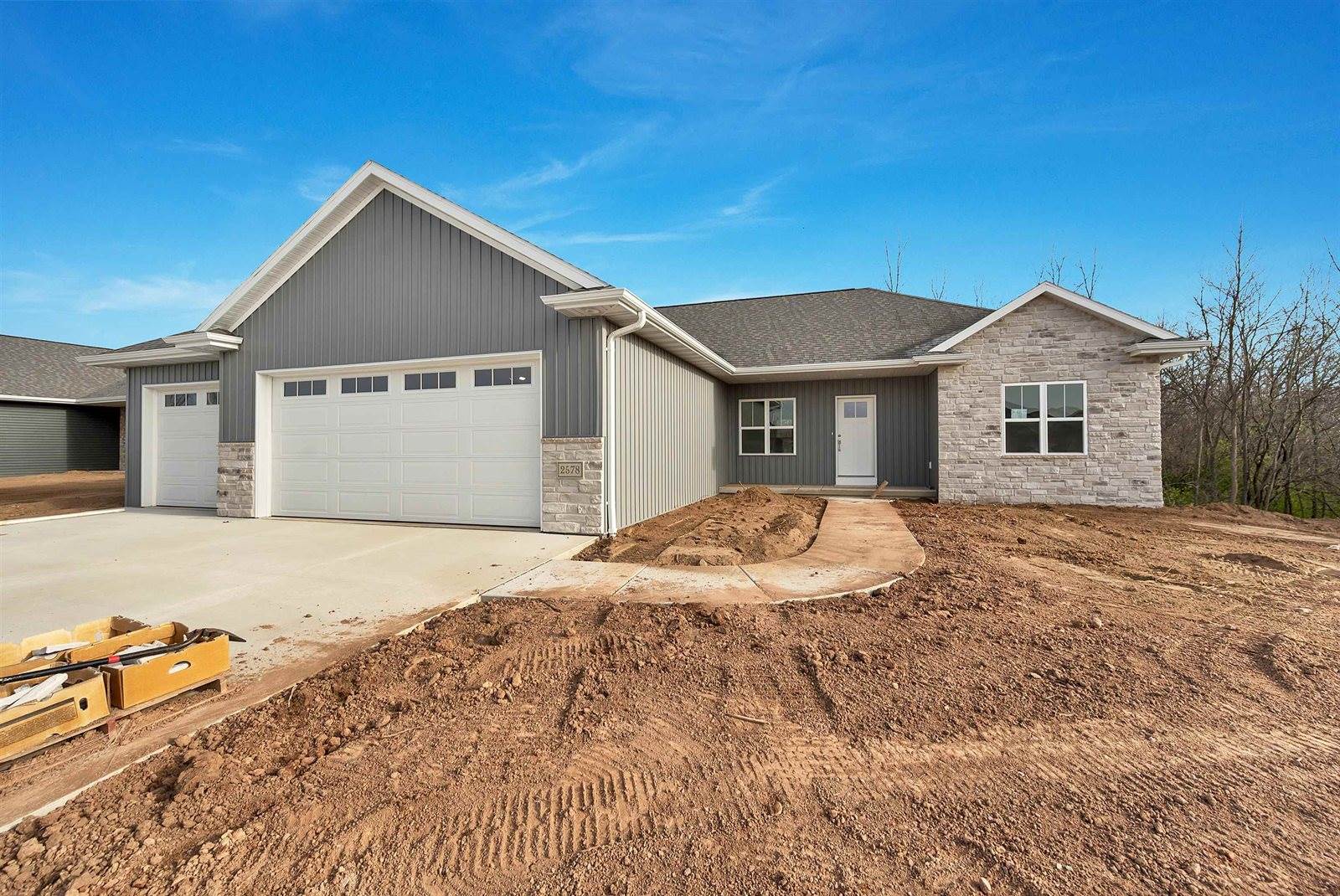 2578 North Stellita Circle, De Pere, WI 54115