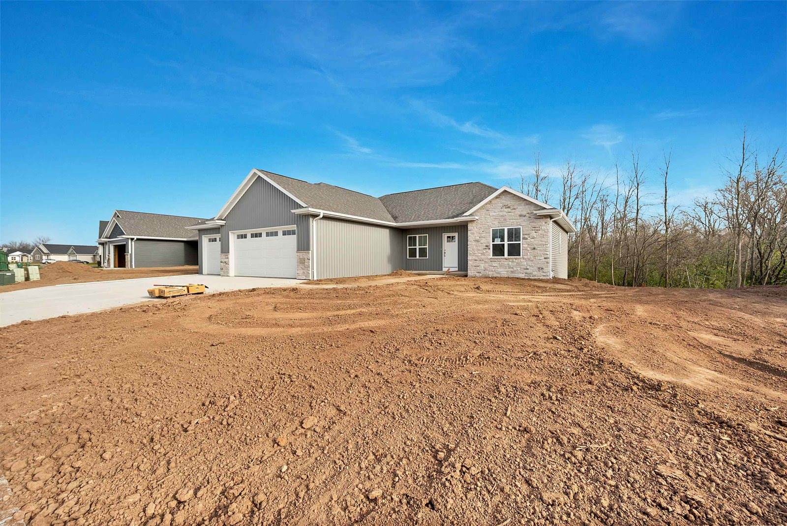2578 North Stellita Circle, De Pere, WI 54115