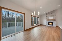 2578 North Stellita Circle, De Pere, WI 54115