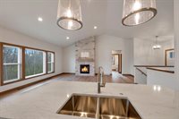 2578 North Stellita Circle, De Pere, WI 54115