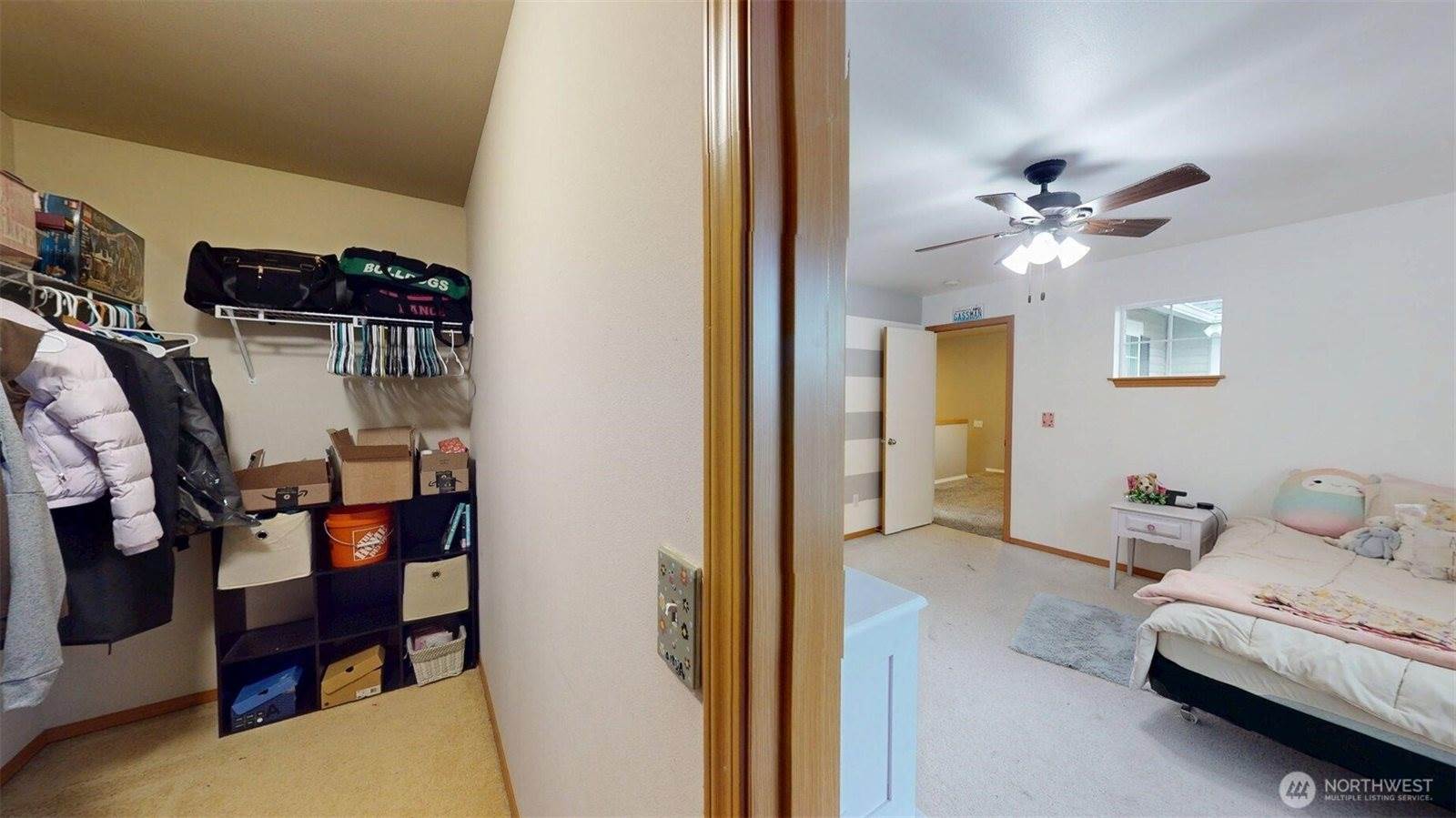 4725 Mount Baker Loop, Mount Vernon, WA 98273