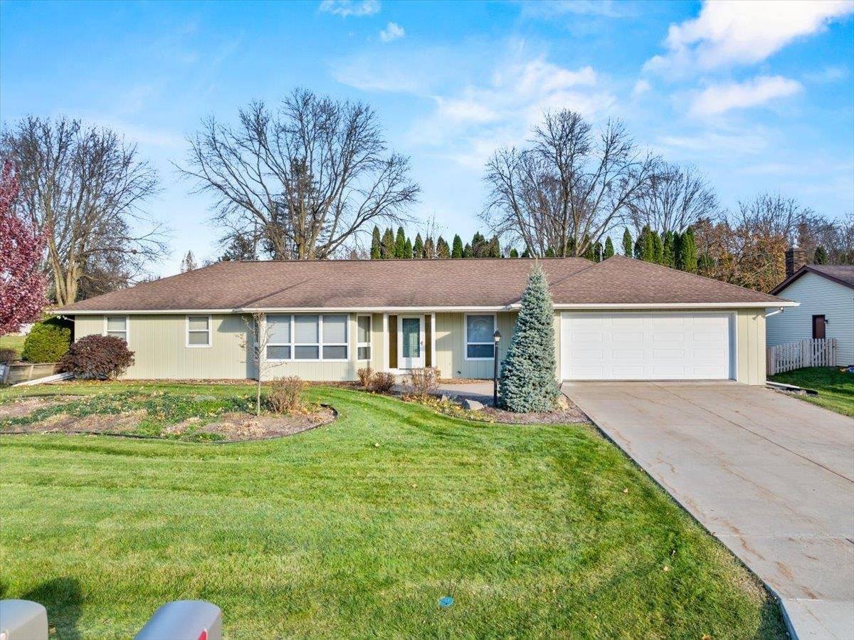 1311 N Wood Avenue, Marshfield, WI 54449