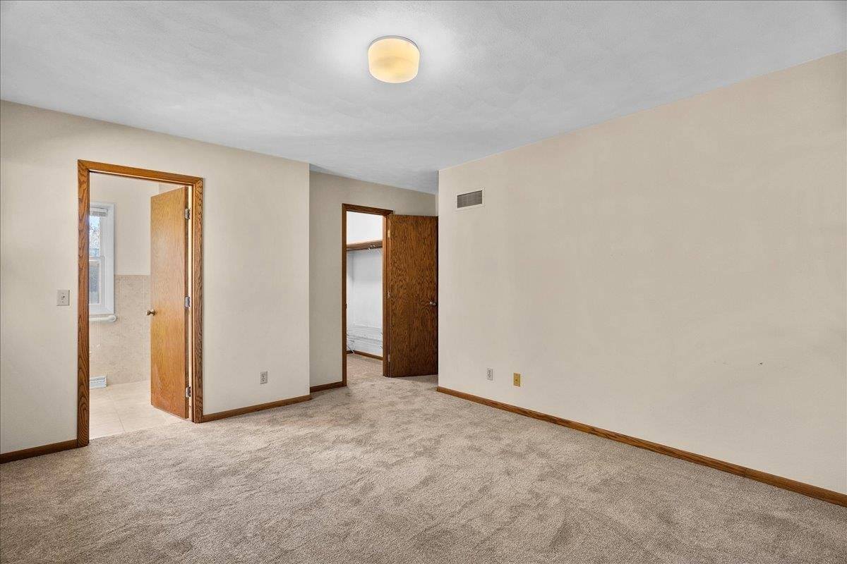 1311 N Wood Avenue, Marshfield, WI 54449