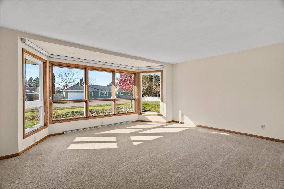 1311 N Wood Avenue, Marshfield, WI 54449