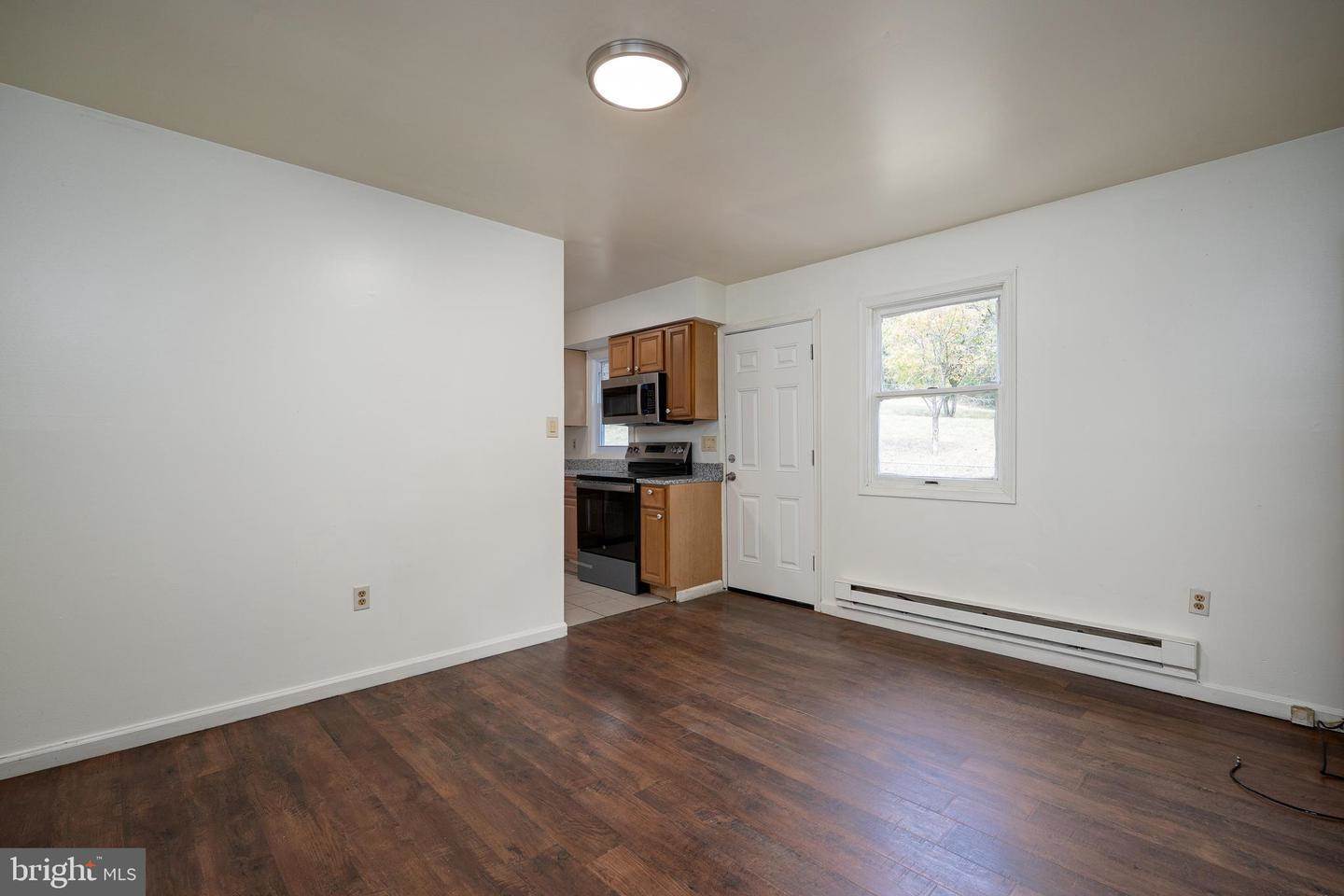 3748 Tudor Dr, Harrisburg, PA 17109