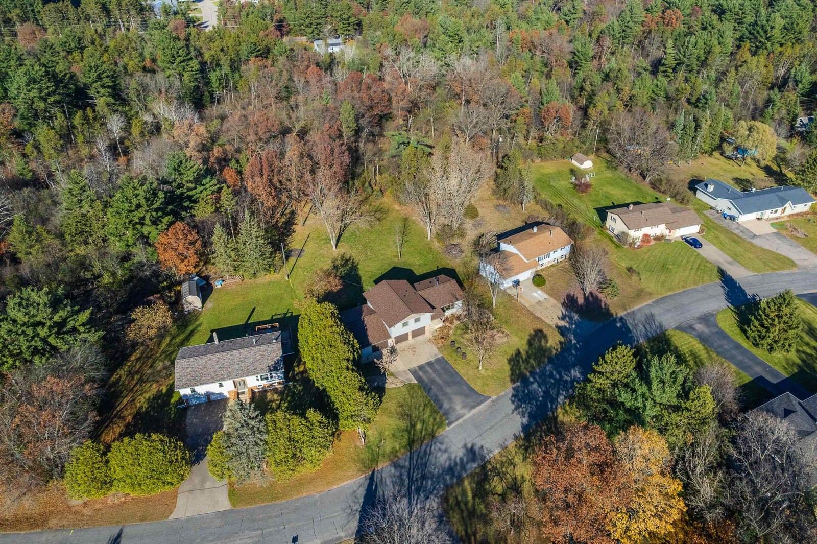 2121 Lovewood Drive, Wisconsin Rapids, WI 54494