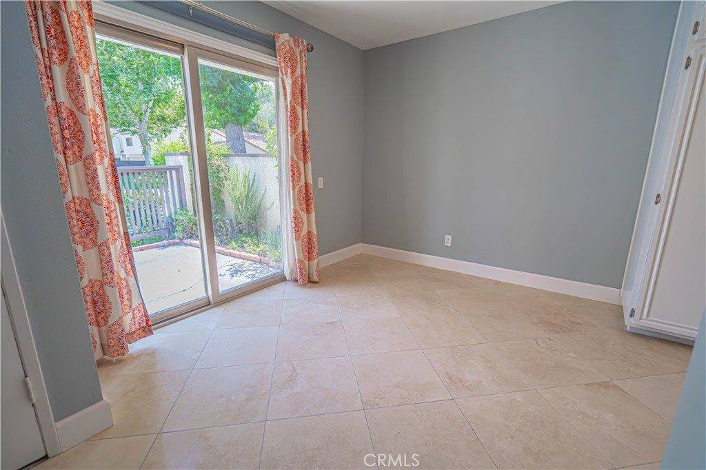 25713 Vista Fairways Drive, Valencia, CA 91355