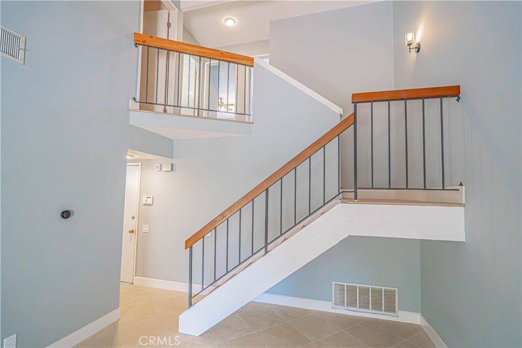 25713 Vista Fairways Drive, Valencia, CA 91355