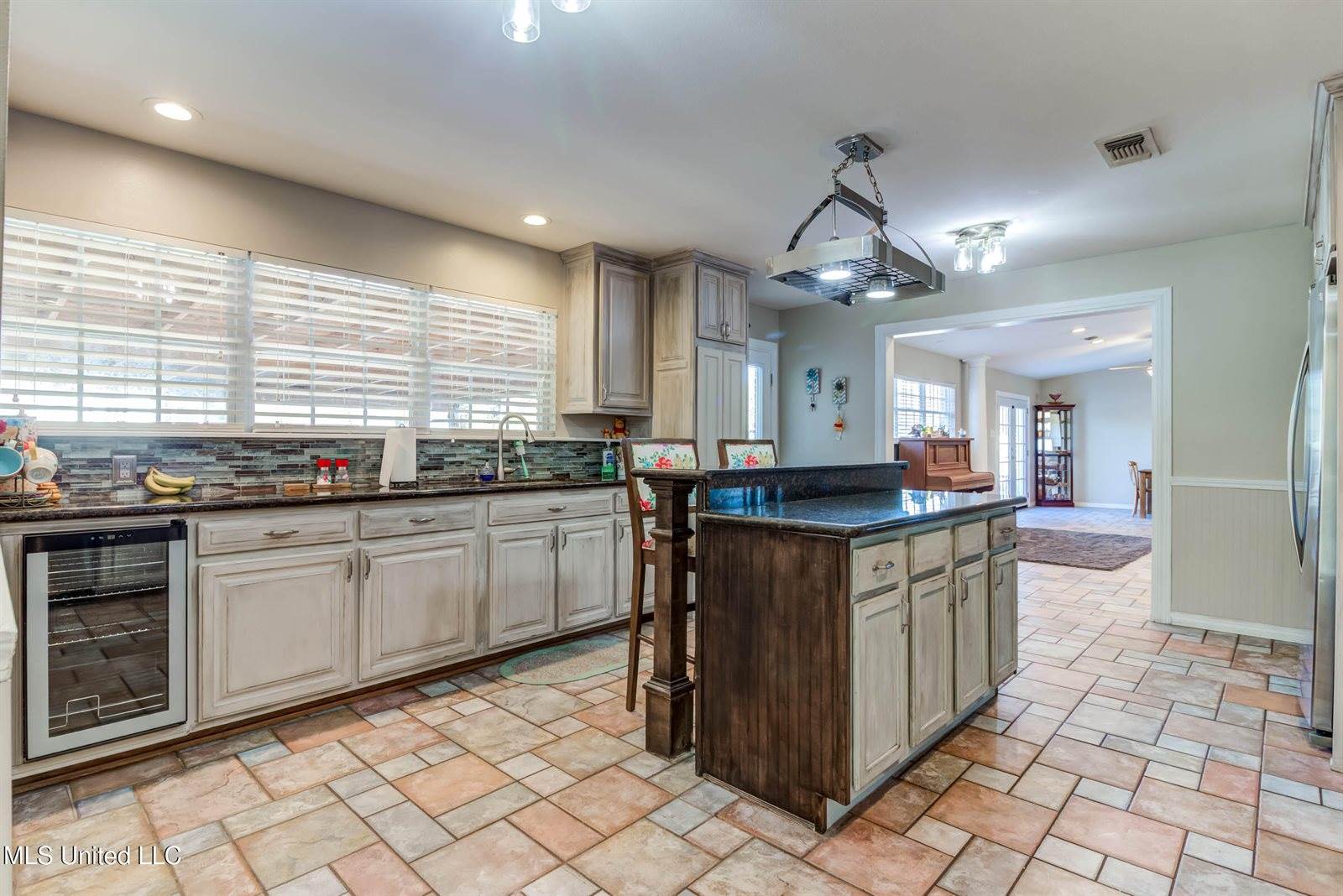 7079 Menge Avenue, Pass Christian, MS 39571