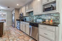 7079 Menge Avenue, Pass Christian, MS 39571