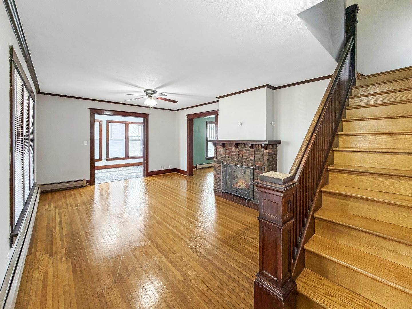 1241 West Pleasant Street, Freeport, IL 61032