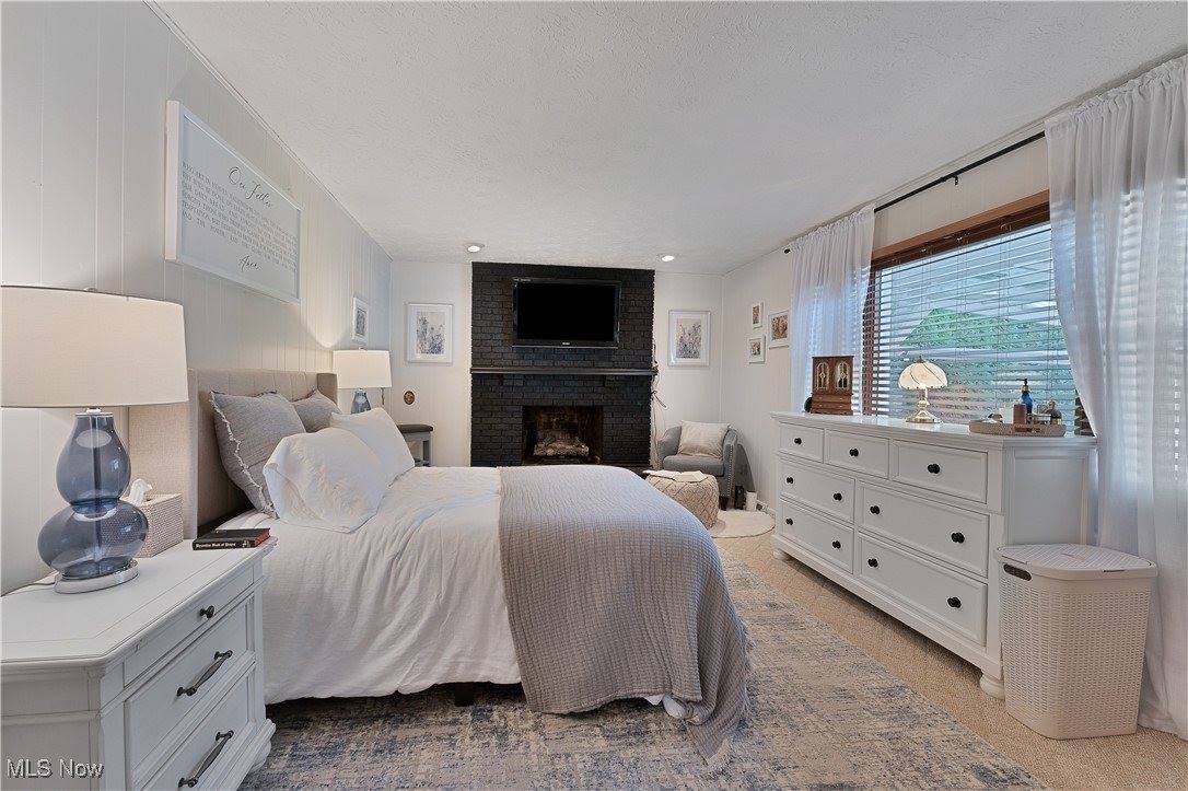 9679 Cain Drive NE, Warren, OH 44484