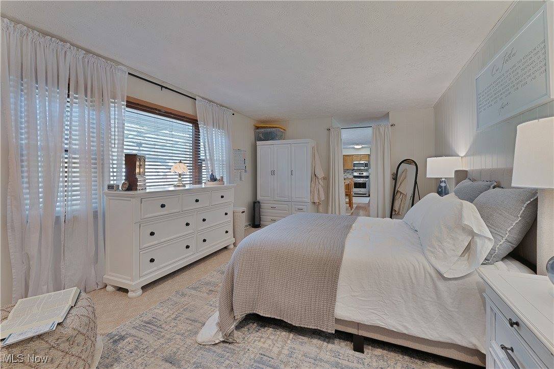 9679 Cain Drive NE, Warren, OH 44484