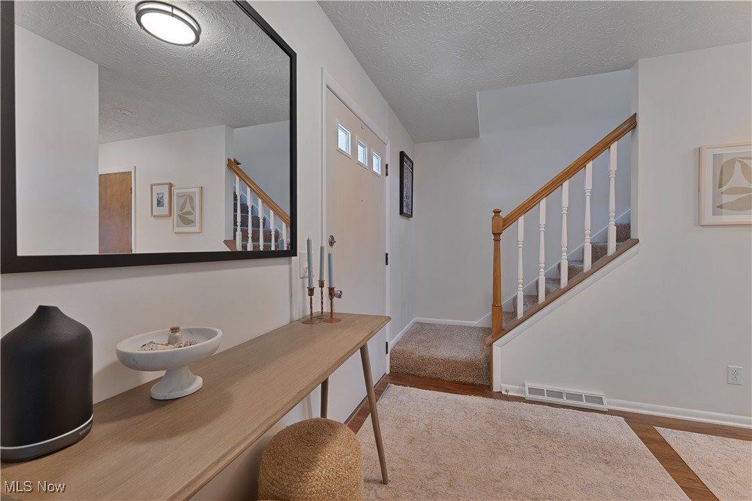 9679 Cain Drive NE, Warren, OH 44484