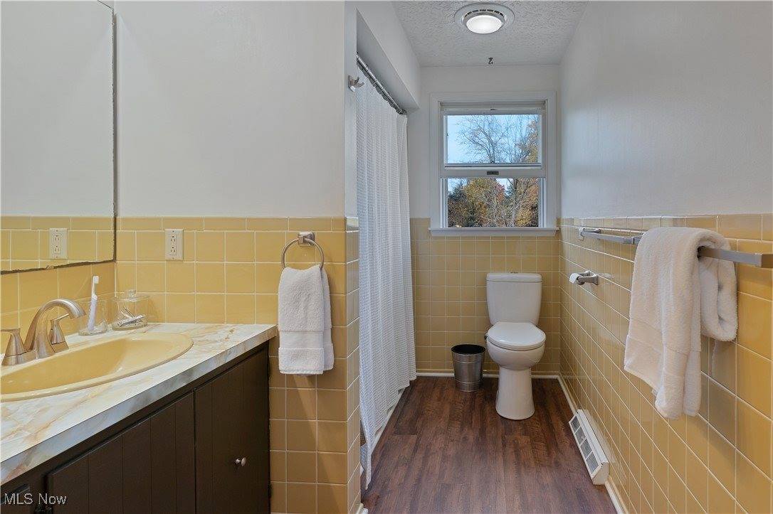 9679 Cain Drive NE, Warren, OH 44484