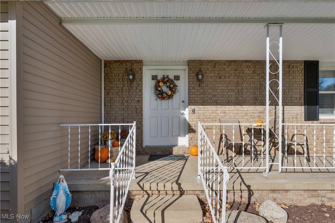 9679 Cain Drive NE, Warren, OH 44484