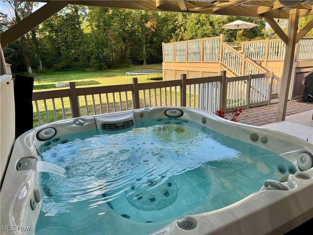 9679 Cain Drive NE, Warren, OH 44484