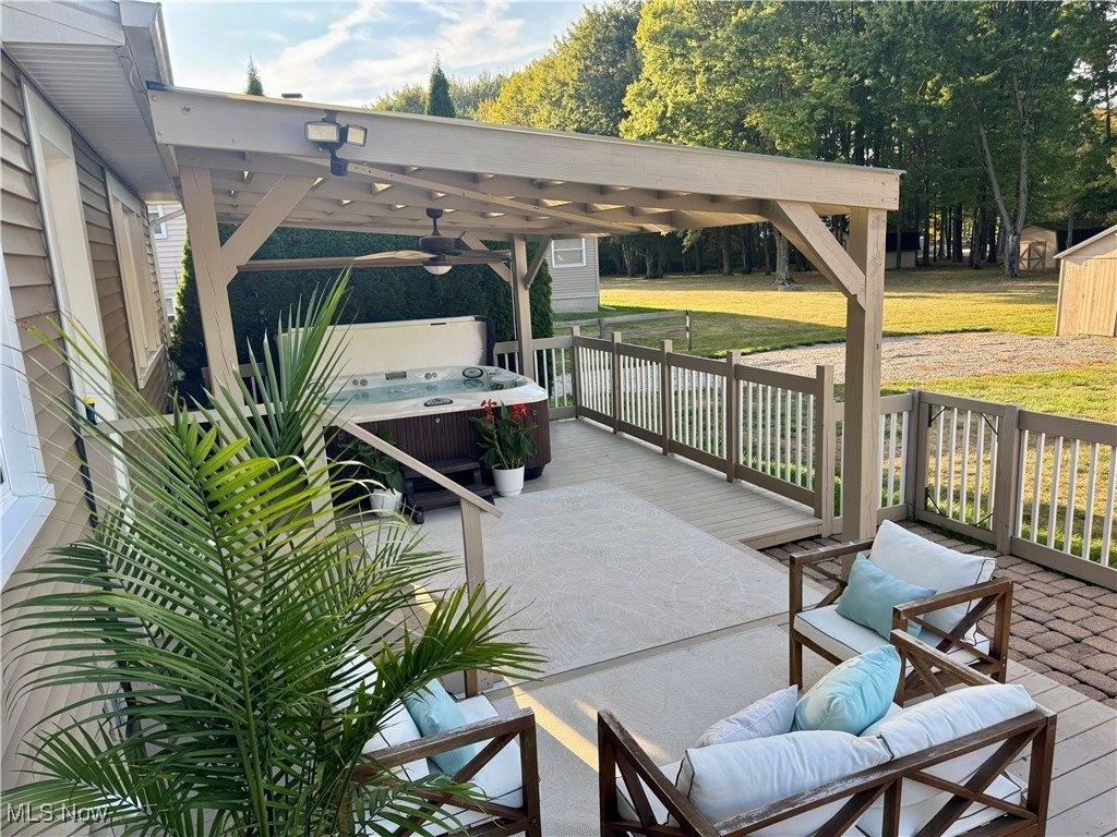 9679 Cain Drive NE, Warren, OH 44484