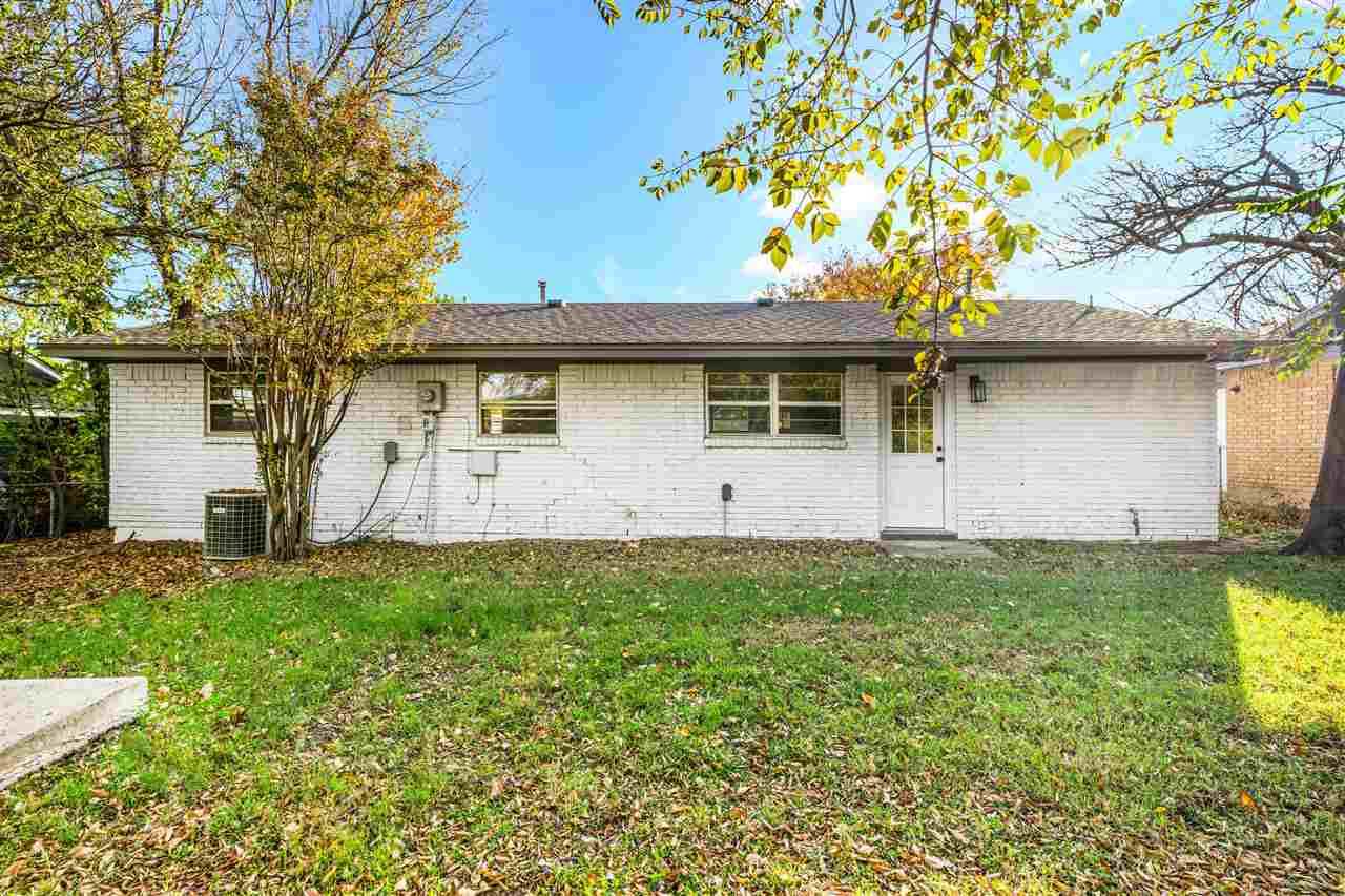 5603 NW Briarwood Dr, Lawton, OK 73505