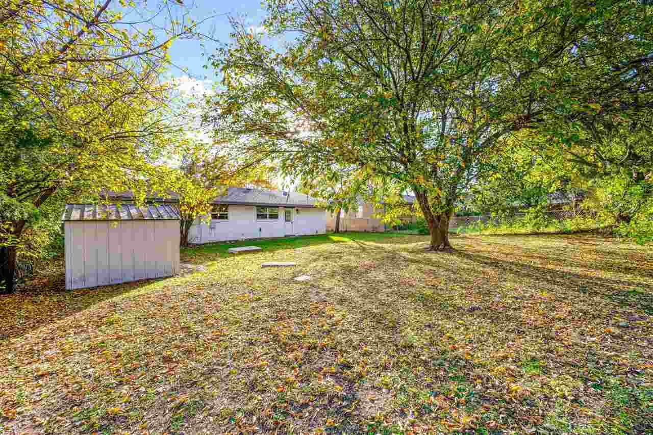 5603 NW Briarwood Dr, Lawton, OK 73505