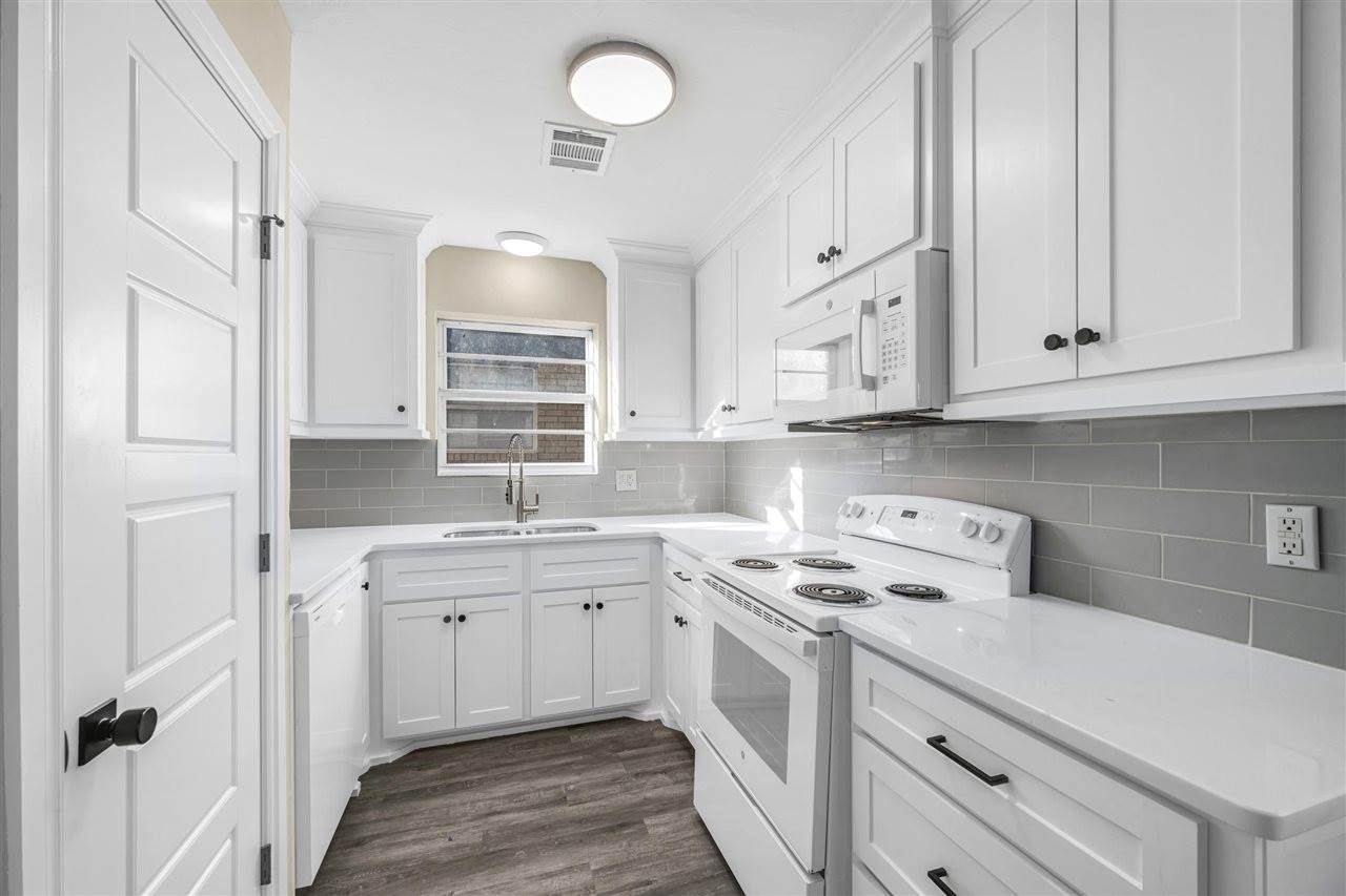 5603 NW Briarwood Dr, Lawton, OK 73505