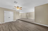 5603 NW Briarwood Dr, Lawton, OK 73505