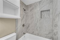 5603 NW Briarwood Dr, Lawton, OK 73505