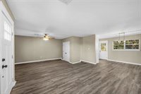 5603 NW Briarwood Dr, Lawton, OK 73505