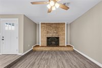 5603 NW Briarwood Dr, Lawton, OK 73505